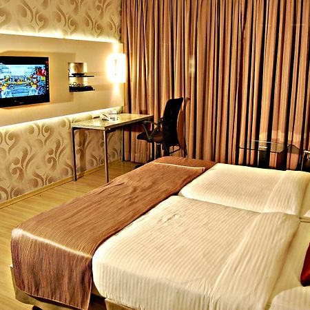 Sentosa Resorts Chinchvad Kültér fotó