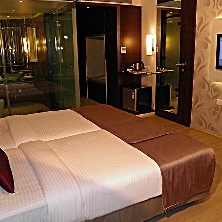 Sentosa Resorts Chinchvad Kültér fotó